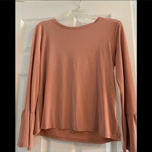 Flare sleeve top